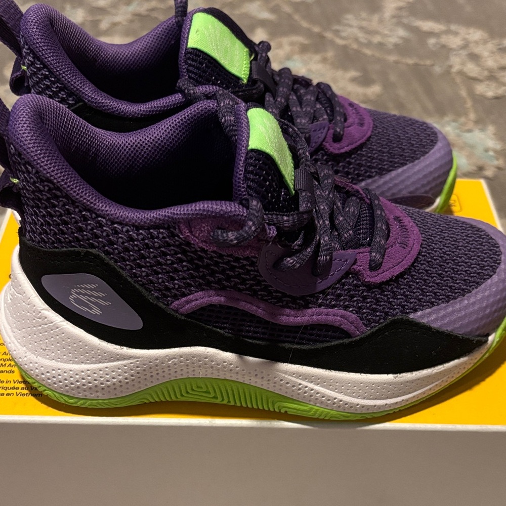 Under Armour PS Curry 3Z 24 SDE Basketball 🏀 Sneakers - Purple and Green